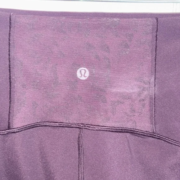 Burgundy Lululemon leggings Sz 6 - Picture 2 of 9